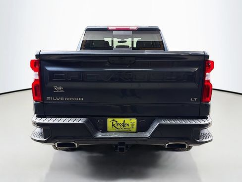 Used 2021 Chevrolet Silverado 1500 LT Trail Boss w/ Convenience Package II AWD/4WD image 7