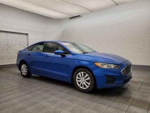 Used 2019 Ford Fusion S image 11