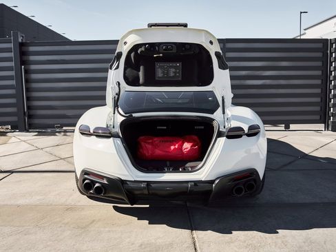 Used 2022 Ferrari Roma Base image 21