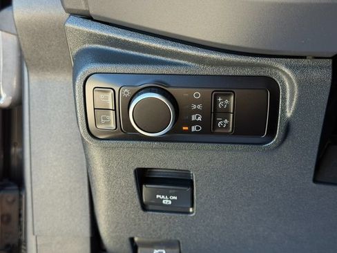Used 2025 Ford Bronco Badlands AWD/4WD image 45