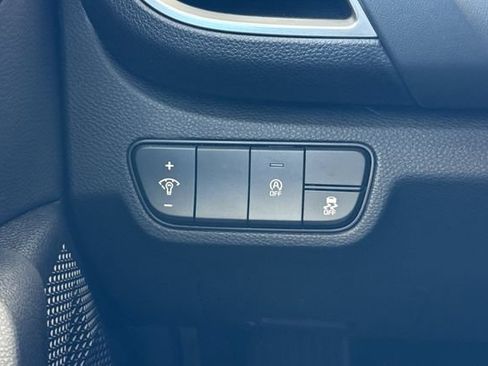 New 2026 Kia Seltos EX FWD image 33