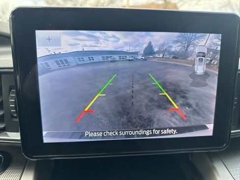 Used 2021 Ford Explorer XLT w/ Equipment Group 202A image 22