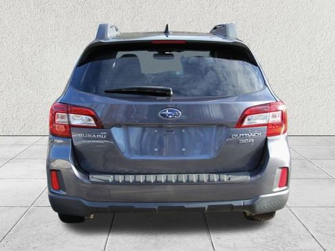 Used 2016 Subaru Outback 3.6R Limited image 9