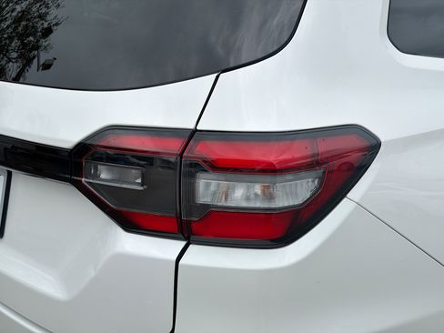 Certified 2023 Honda Pilot EX-L image 27