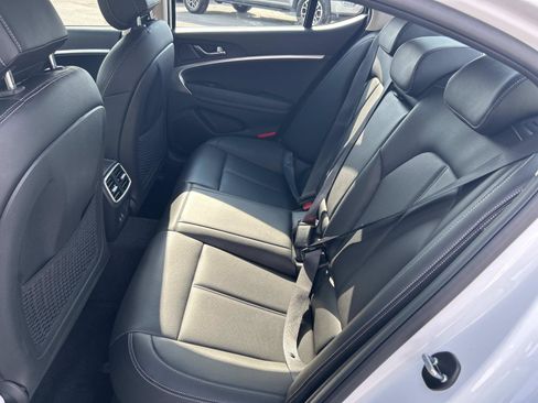 Used 2026 Genesis G70 2.5T RWD image 23