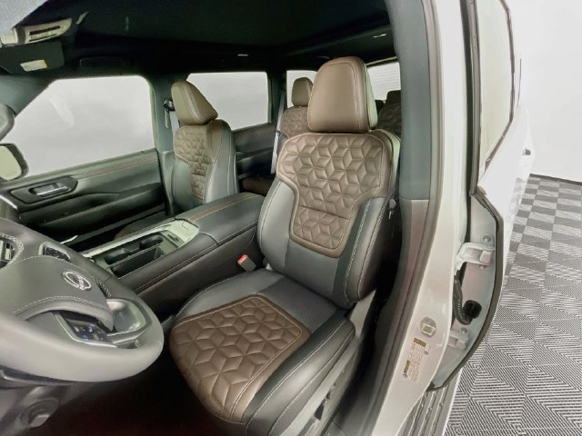 New 2026 Nissan Armada Platinum Reserve AWD/4WD image 14