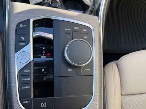 New 2026 BMW 330i xDrive Sedan w/ Convenience Package image 14