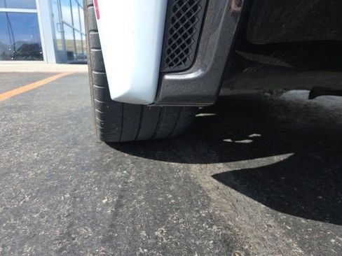 Used 2019 Chevrolet Corvette Stingray Convertible RWD image 5