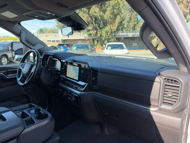 Used 2025 Chevrolet Silverado 2500 LT w/ Convenience Package AWD/4WD image 29