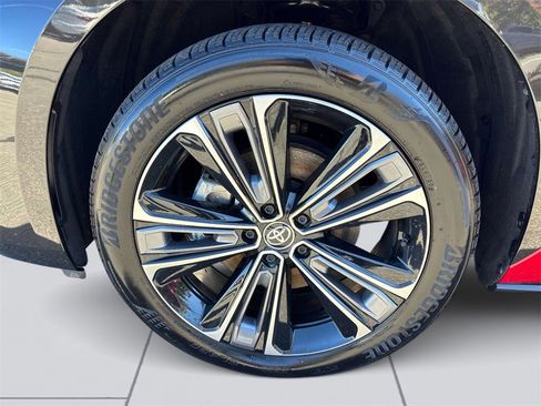 Used 2023 Toyota bZ4X AWD w/ Weather Package image 8