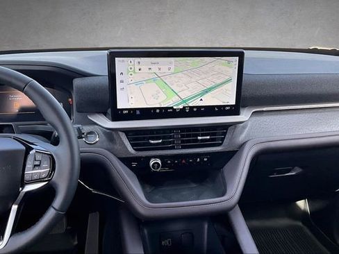 New 2026 Ford Explorer Platinum w/ LUX Leather Package image 6