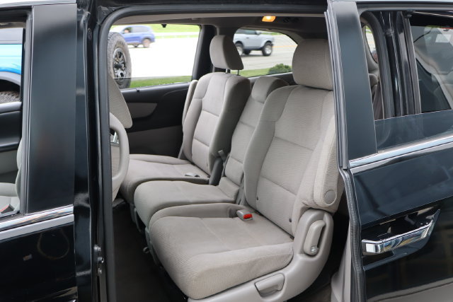 Used 2013 Honda Odyssey EX image 22