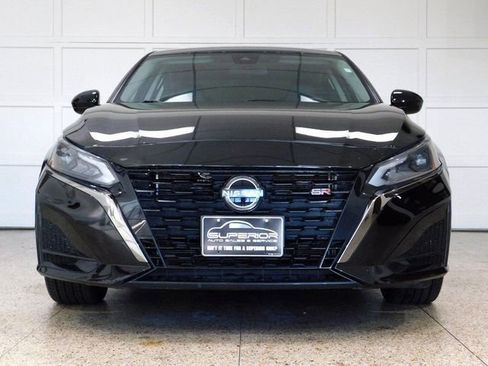 Used 2023 Nissan Altima 2.5 SR image 10