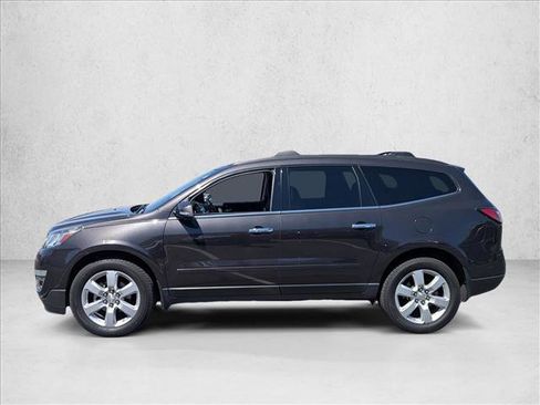 Used 2017 Chevrolet Traverse LT w/ Style and Technology Package AWD/4WD image 8