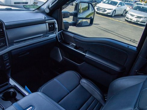 Used 2025 Ford F250 Platinum AWD/4WD image 15