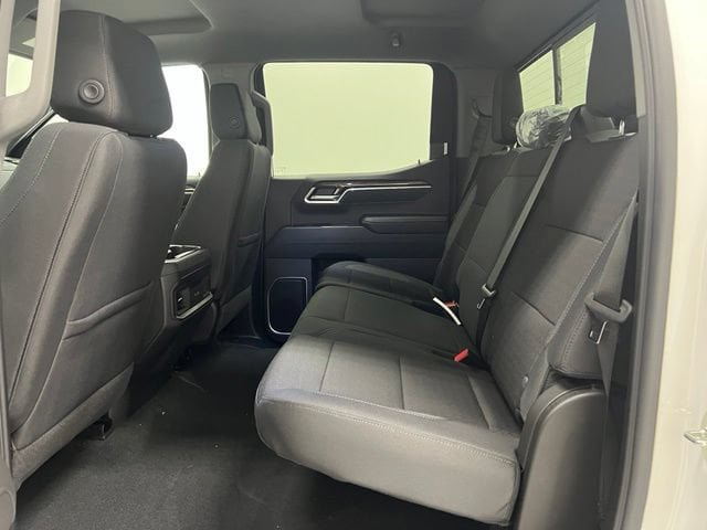 New 2026 Chevrolet Silverado 1500 RST AWD/4WD image 15