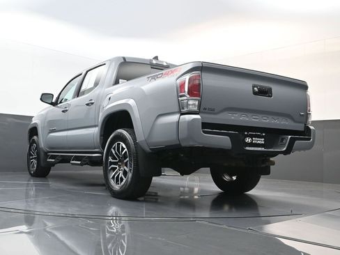 Used 2021 Toyota Tacoma TRD Sport AWD/4WD image 24