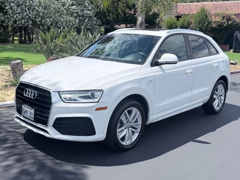 Used 2018 Audi Q3 2.0T Premium w/ Convenience Package FWD image 1