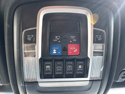 Used 2023 RAM 1500 Big Horn AWD/4WD image 27