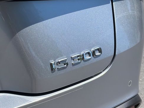 Used 2023 Lexus IS 300 w/ Premium Package RWD image 37