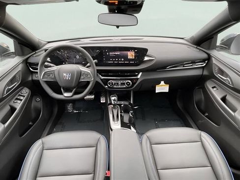 Certified 2024 Buick Envista Sport Touring w/ Convenience I Package image 19