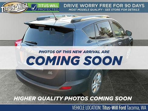 Used 2013 Toyota RAV4 LE image 4