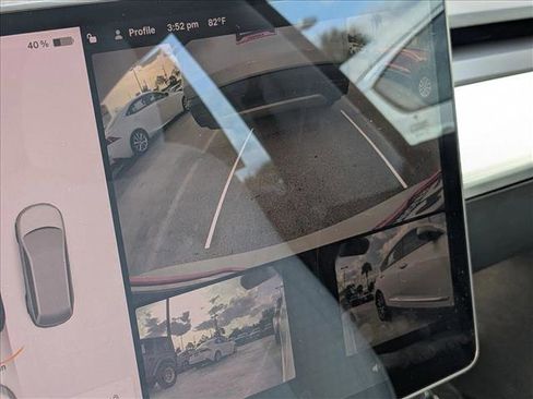 Used 2021 Tesla Model 3 Standard Range Plus image 13