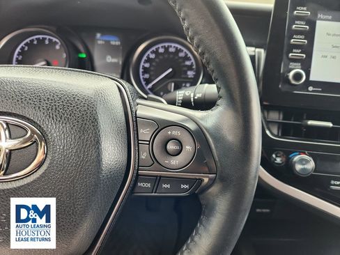 Used 2023 Toyota Camry SE image 38