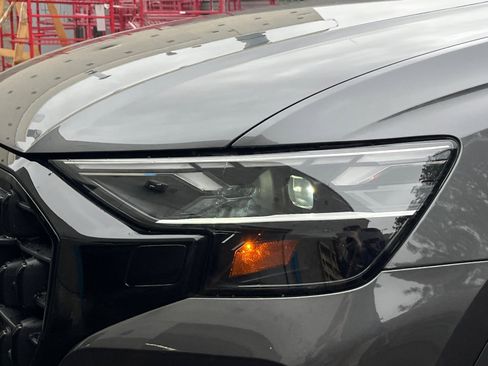 Used 2024 Audi Q8 Premium Plus w/ Premium Plus Package image 11