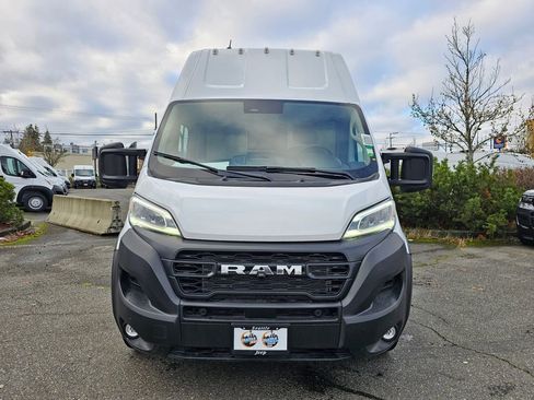 New 2024 RAM ProMaster 3500 w/ Delivery Van Package FWD image 9