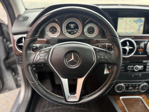 Used 2015 Mercedes-Benz GLK 350 4MATIC image 27