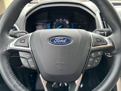 Certified 2024 Ford Edge SEL w/ Convenience Package AWD/4WD image 22