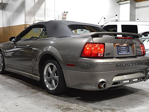 Used 2002 Ford Mustang GT RWD image 9