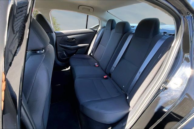 Certified 2025 Nissan Sentra S FWD image 21
