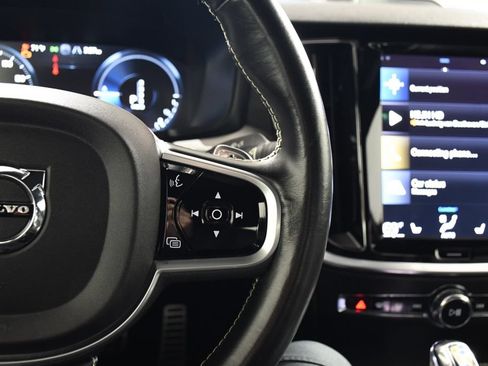 Used 2019 Volvo S60 T8 R-Design AWD/4WD image 29