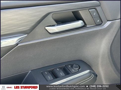 Used 2024 GMC Acadia Elevation FWD image 18