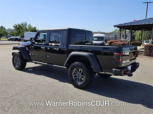 New 2025 Jeep Gladiator Mojave w/ Convenience Group image 8