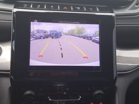 Used 2023 Jeep Grand Cherokee Altitude RWD image 21