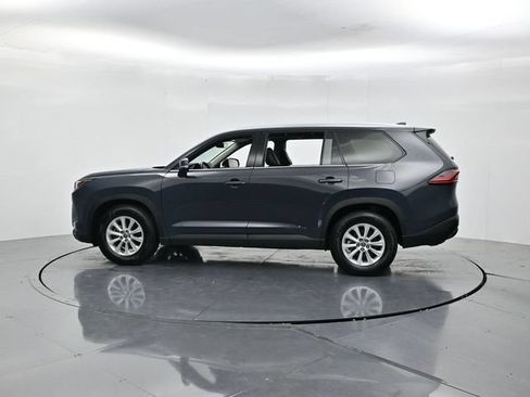 Used 2025 Toyota Grand Highlander AWD image 9