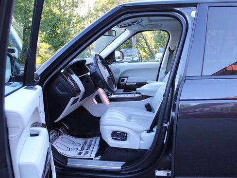 Used 2015 Land Rover Range Rover Supercharged AWD/4WD image 10