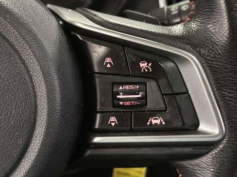 Used 2019 Subaru Crosstrek 2.0i Premium AWD/4WD image 23