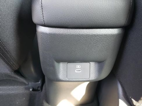 New 2025 Nissan Versa SV w/ Trunk Package image 6