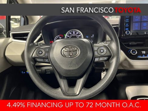 Certified 2022 Toyota Corolla LE image 28