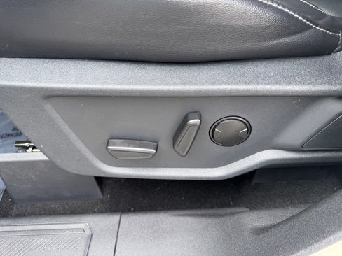Used 2025 Ford Bronco Outer Banks AWD/4WD image 17