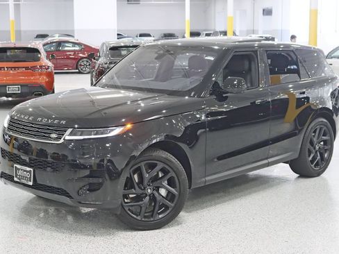 Used 2023 Land Rover Range Rover Sport SE AWD/4WD image 7