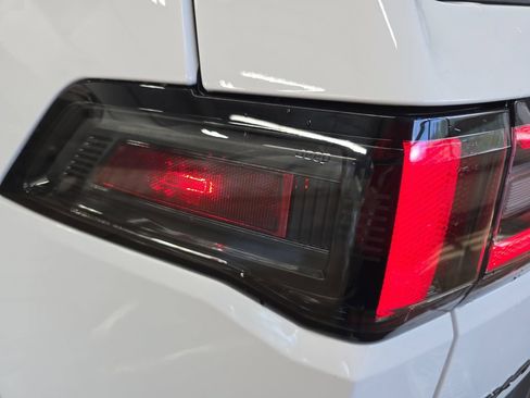 New 2026 Jeep Cherokee Laredo AWD/4WD image 34