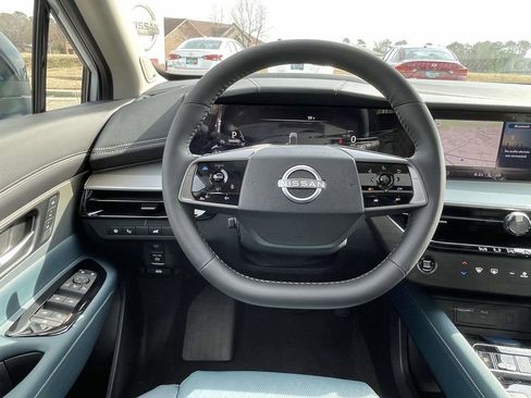 New 2026 Nissan Murano Platinum image 13