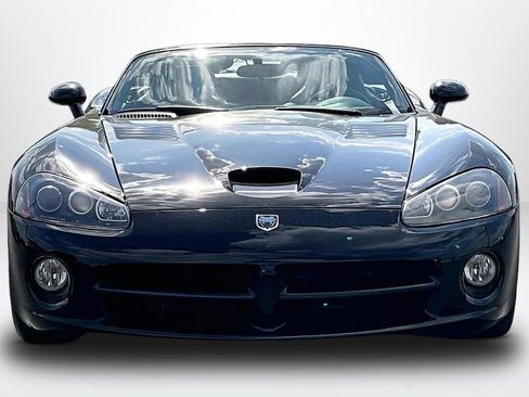 Used 2003 Dodge Viper SRT-10 RWD image 2