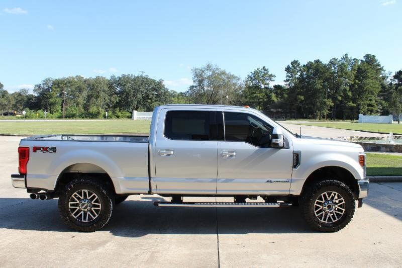 Used 2017 Ford F250 Lariat w/ Lariat Value Package AWD/4WD image 18