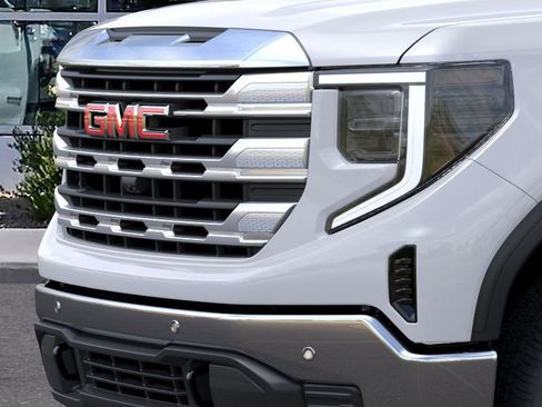 New 2026 GMC Sierra 1500 SLE w/ Preferred Package image 13